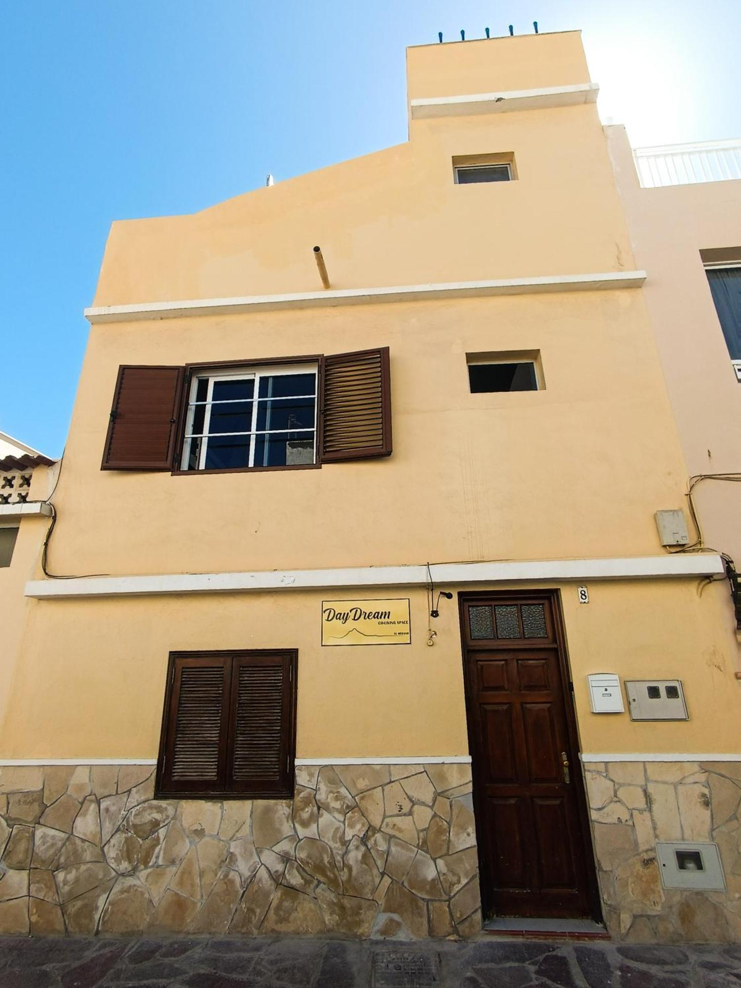 Daydream Medano Coliving Hostel El Medano  Exterior photo